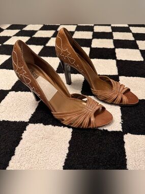 Carlos Santana Open Toe heels
